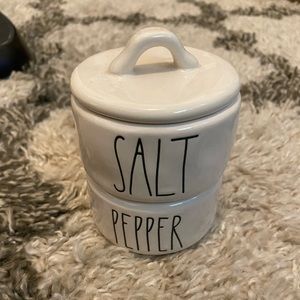 Rae Dunn stackable salt and pepper holders.